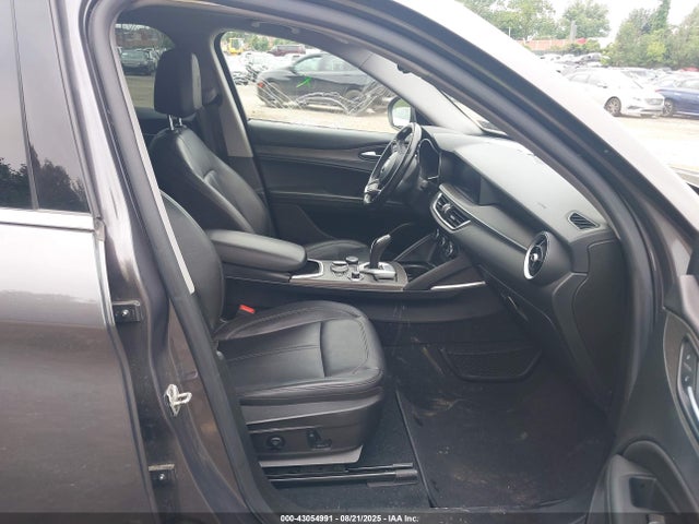 ZASPAKBN4L7C90410 Alfa Romeo Stelvio