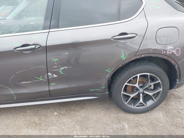 ZASPAKBN4L7C90410 Alfa Romeo Stelvio