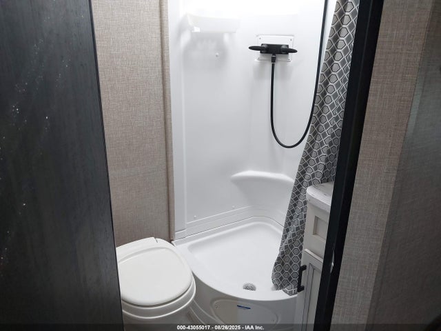 1UJBJ0AH5N1JG0303 Jayco Jayco