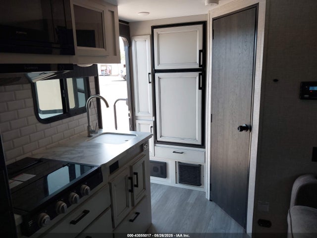 1UJBJ0AH5N1JG0303 Jayco Jayco