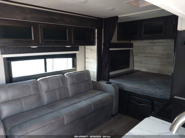 1UJBJ0AH5N1JG0303 Jayco Jayco