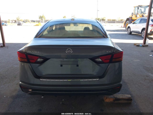 Nissan 2022 2022 1N4BL4DV0NN408284 Image 16