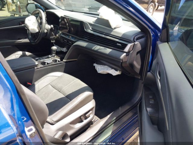 2025 TOYOTA CAMRY 4T1DAACK0SU106960 Photo 4