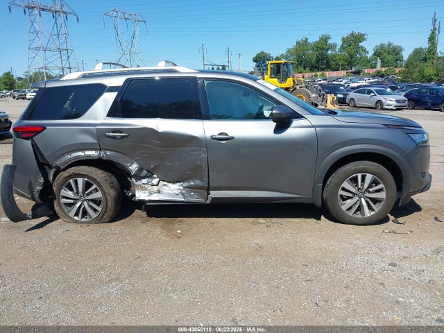 Nissan 2024 2024 5N1DR3CC4RC224362 Image 13