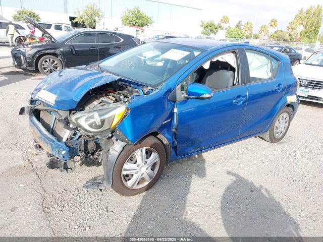 JTDKDTB36F1586311 Toyota 1nz-fxe+1lm