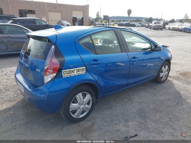 JTDKDTB36F1586311 Toyota 1nz-fxe+1lm