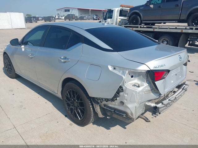 Nissan Altima 2020 1N4BL4BV4LC205443 Image 3