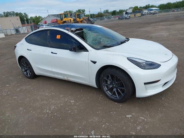2023 TESLA MODEL 3 5YJ3E1EA4PF576675 Photo 0