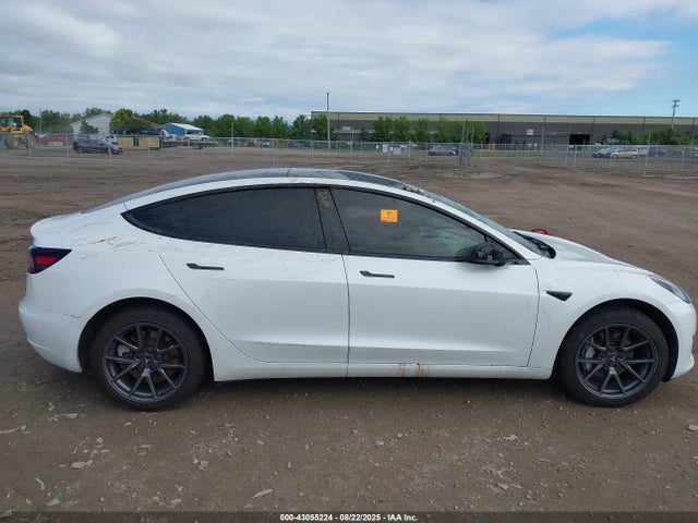 5YJ3E1EA4PF576675 Tesla MODEL 3