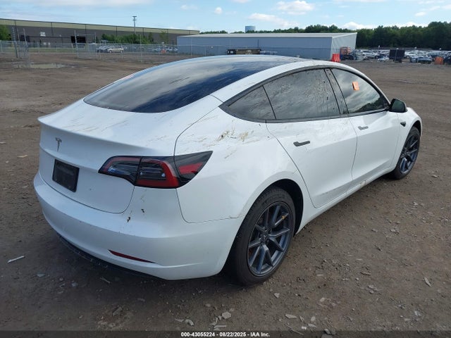 2023 TESLA MODEL 3 5YJ3E1EA4PF576675 Photo 3