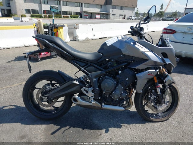 Triumph Motorcycle 2022 2022 SMTL20UL3NTBB8688 Image 11