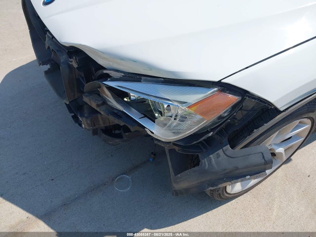 WBAVM1C56FVW57644 BMW 2015