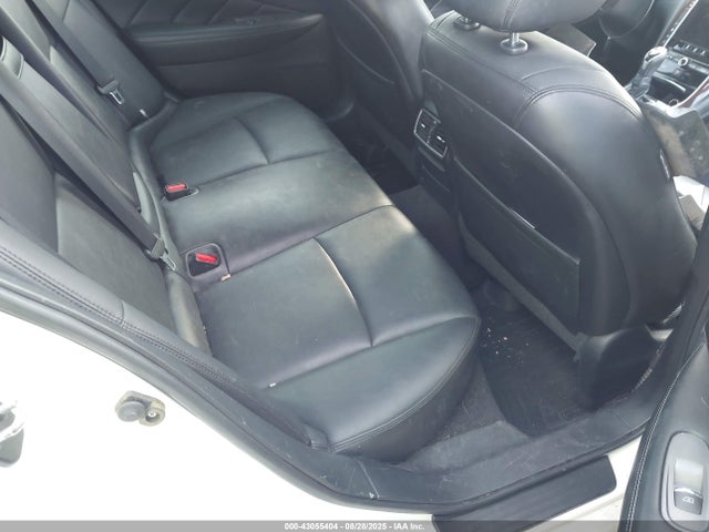 JN1EV7AP5JM357716 Infiniti Q50