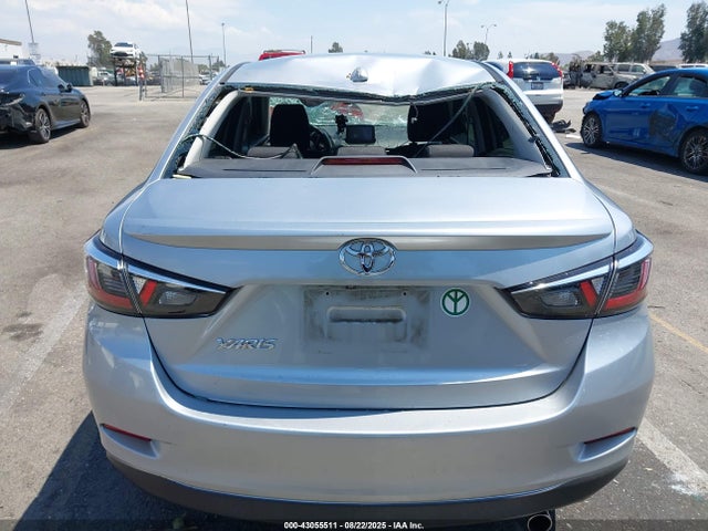 3MYDLBYV4KY526484 Toyota p5v