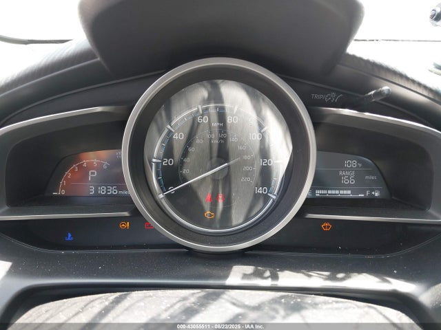 3MYDLBYV4KY526484 Toyota p5v