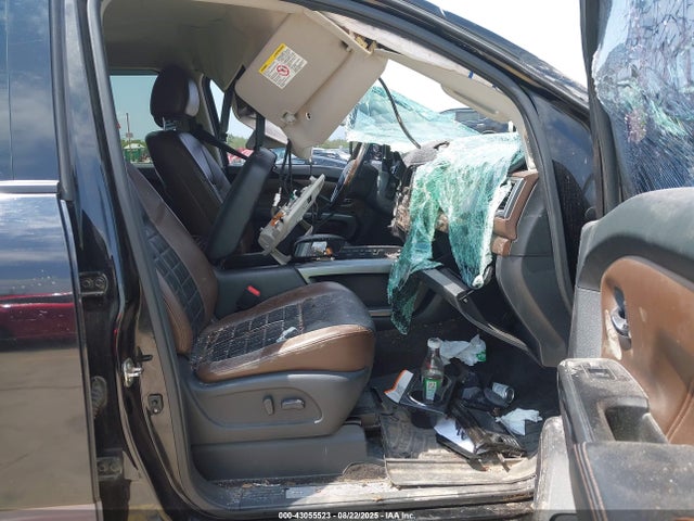 1N6BA1F48GN502125 Nissan Titan