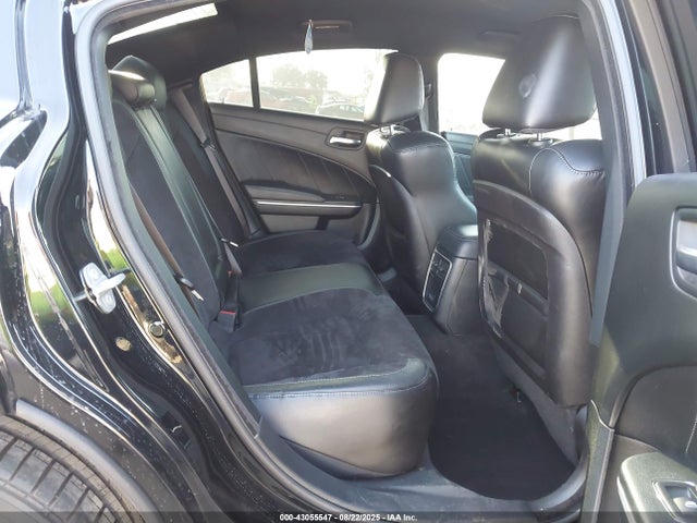 Dodge 2023 2023 2C3CDXHG5PH561686 Image 8