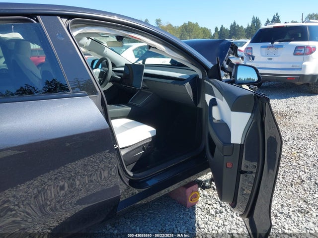 7SAYGDEE3TF341122 Tesla Model Y