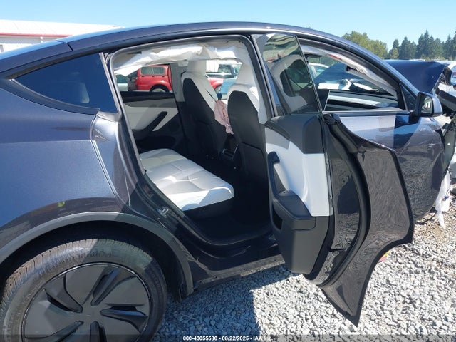 7SAYGDEE3TF341122 Tesla Model Y