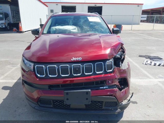 Jeep 2022 2022 3C4NJDBB4NT219305 Image 12