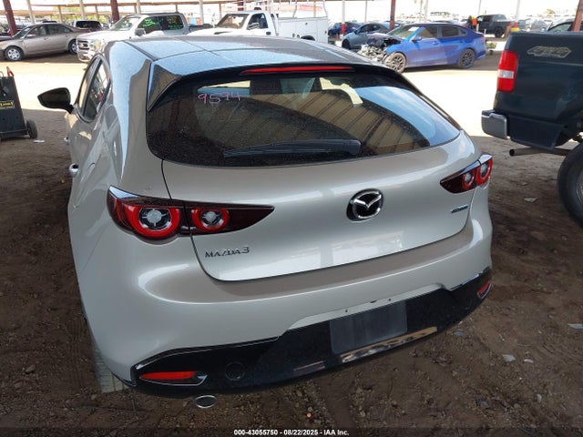 JM1BPAKM7R1712863 Mazda pyukd