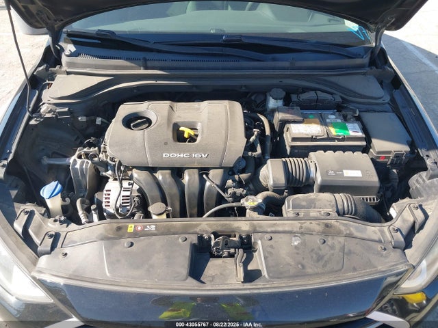 5NPD84LF8HH083791 Hyundai Elantra