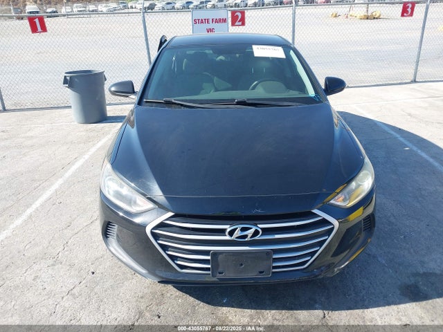 5NPD84LF8HH083791 Hyundai Elantra