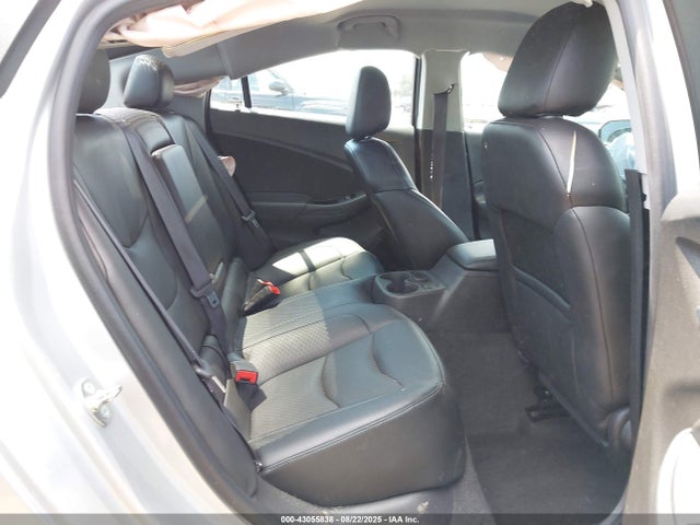 1G1RD6S59HU111781 Chevrolet l3a - di: direct injectio, vvt: variable valve timing, hybrid, gen 1
