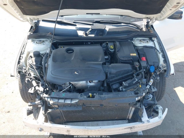 Mercedes-Benz CLA-Class 2014 WDDSJ4EB0EN059153 Image 10