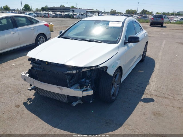 Mercedes-Benz CLA-Class 2014 WDDSJ4EB0EN059153 Image 2