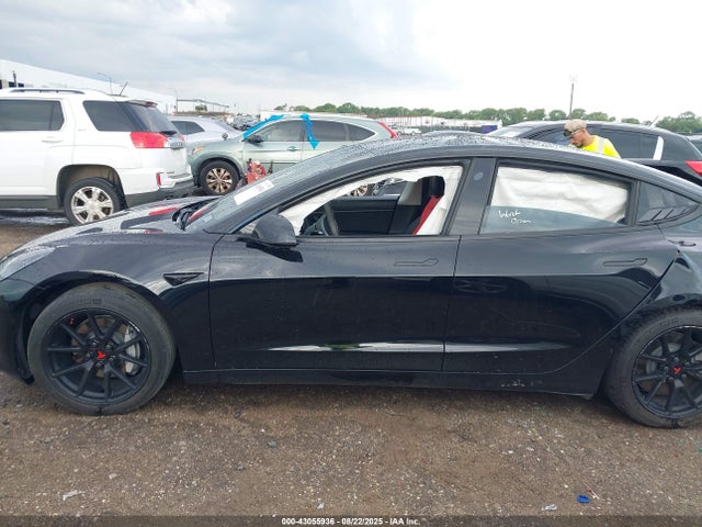 Tesla MODEL 3 2021 5YJ3E1EA2MF922959 Image 13
