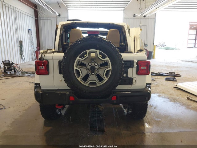 1C4HJXFGXKW640732 Jeep Wrangler