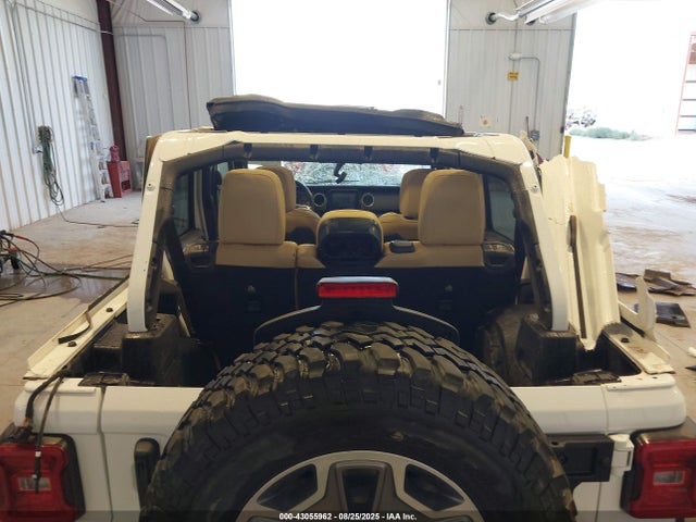 1C4HJXFGXKW640732 Jeep Wrangler