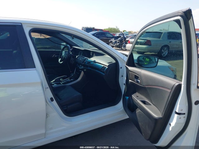 1HGCR2F19HA138285 Honda k24w1