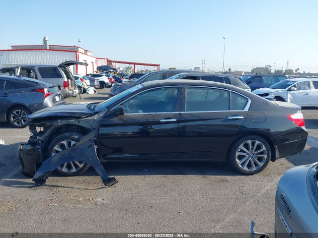 Honda k24w1 2014 1HGCR2F50EA067475 Image 15