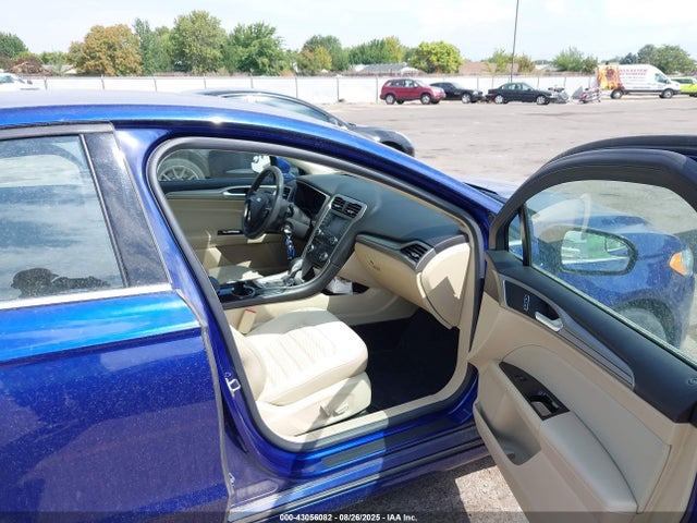 Ford 2016 2016 3FA6P0H70GR227597 Image 5