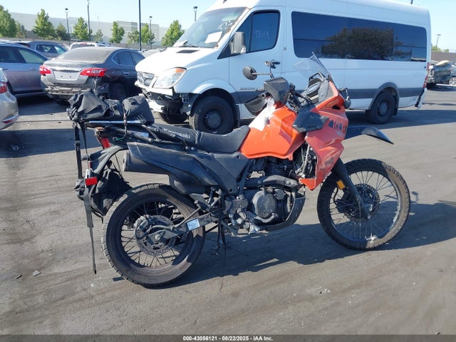 ML5KLEG10NDA08737 Kawasaki Kl650 G