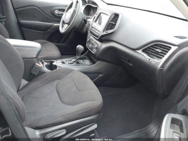 2021 JEEP CHEROKEE 1C4PJLCB9MD187750 Photo 4