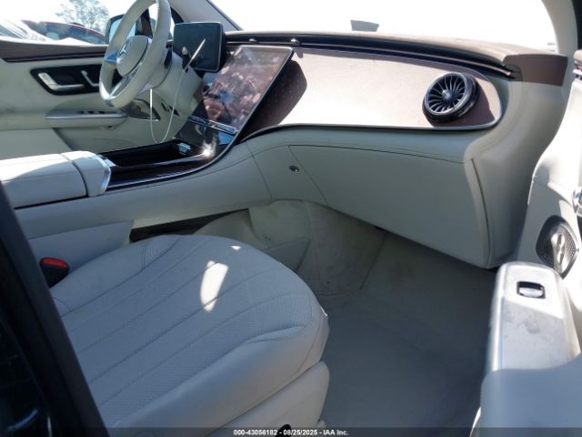 2023 MERCEDES-BENZ EQE 350 SUV 4JGGM1CB7PA025824 Photo 4