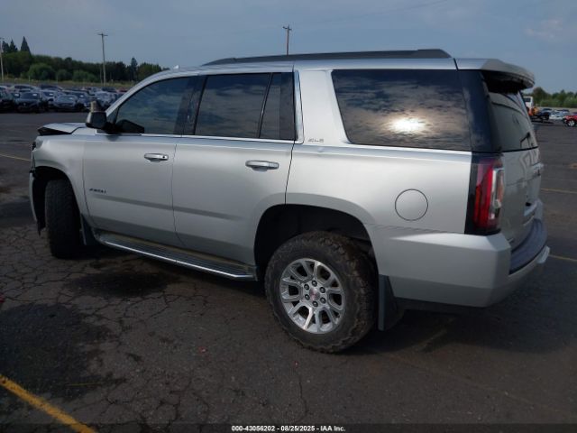 2017 GMC YUKON 1GKS2AKC2HR385637 Photo 2