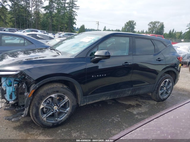 Chevrolet lsy 2025 3GNKBHR40SS151107 Image 15