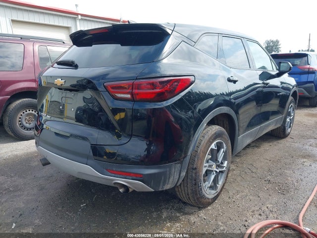 Chevrolet lsy 2025 3GNKBHR40SS151107 Image 4
