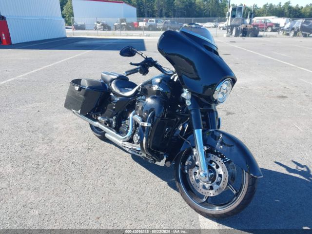 2016 HARLEY-DAVIDSON FLHXSE 1HD1PXN18GB958715