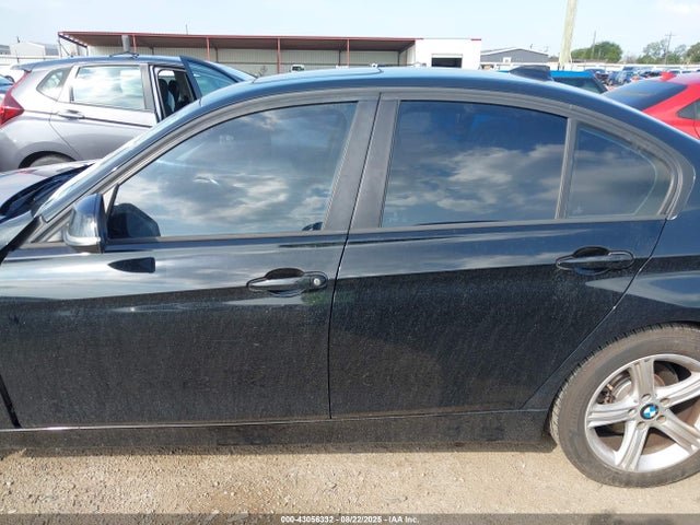 WBA3A5G52ENP32310 BMW 328I