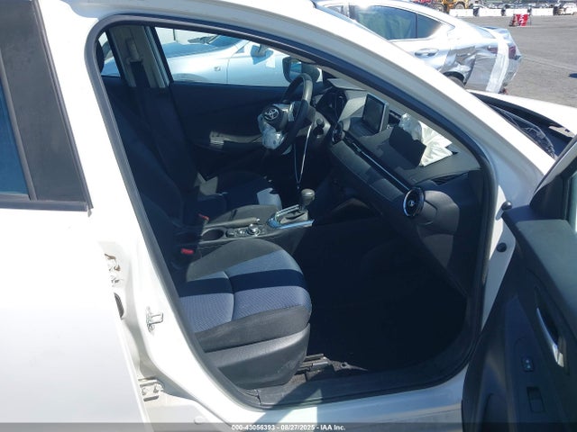 3MYDLBYV9HY148574 Toyota p5v