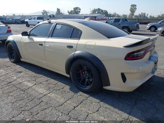 2C3CDXGJ8JH312528 Dodge Charger
