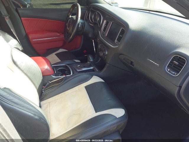 2C3CDXGJ8JH312528 Dodge Charger