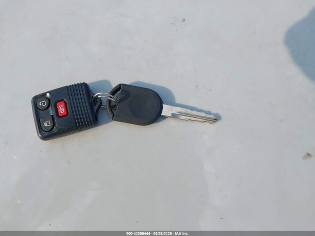 Продажа на аукционе авто 2008 Ford Escape Xlt, vin: 1FMCU93168KD76482, номер лота: 43056444