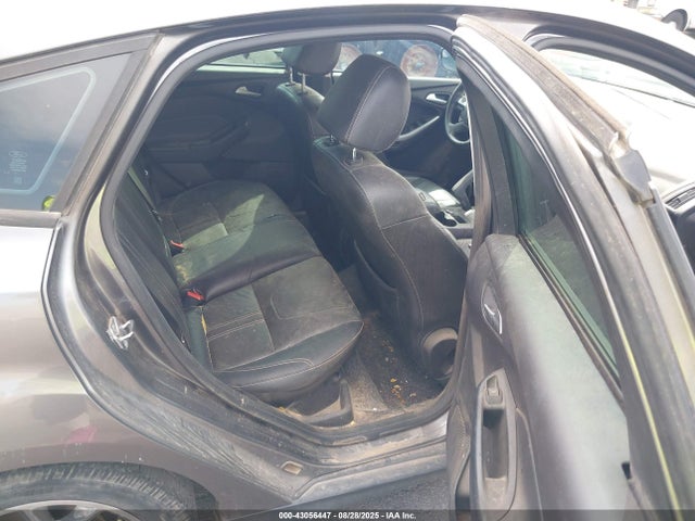 Ford Focus 2014 1FADP3K29EL455213 Image 8