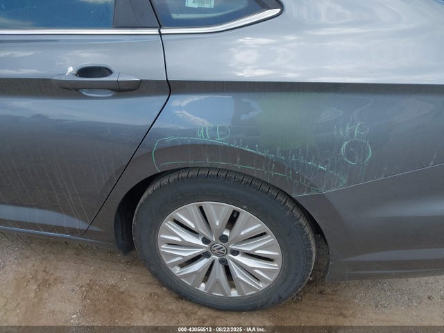 Volkswagen 1.4 tsi 2019 3VWC57BU2KM210443 Image 19